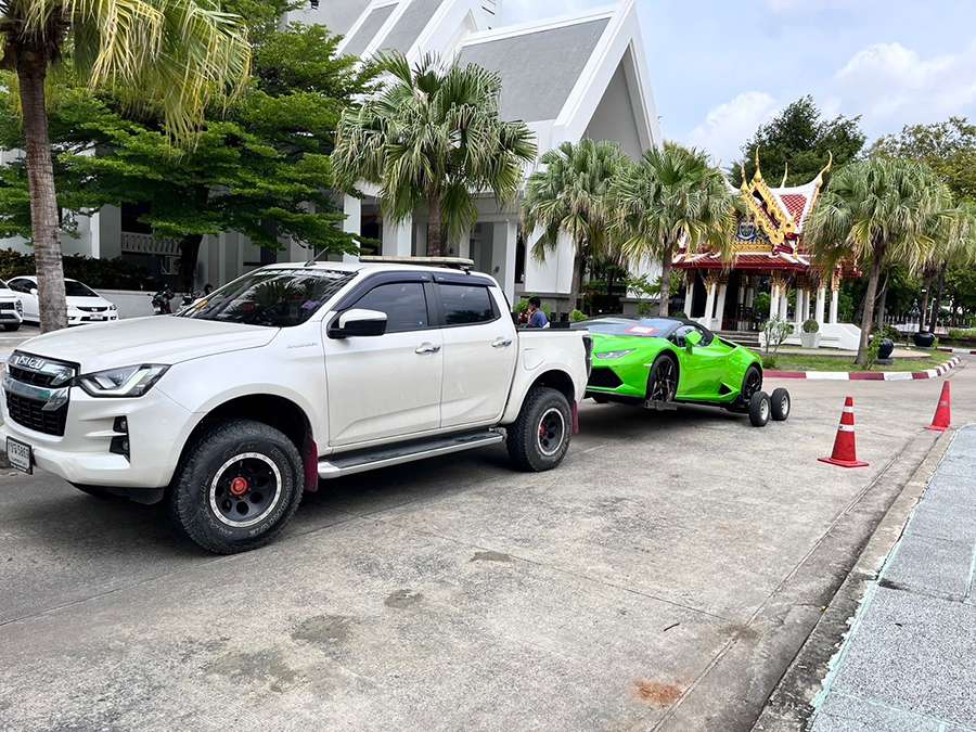 21 - https://petchcarslidedonmuang24hours.com | เพชร By น้องพอร์ตน้องนุดาสไลด์ออน ให้บริการรถยก รถสไลด์ รถลากจูง ตลอด 24 ชั่วโมง ราคาถูก บริการรวดเร็ว ครอบคลุมการขนส่งรถยนต์ มอเตอร์ไซค์ สินค้า และช่วยเหลือฉุกเฉิน