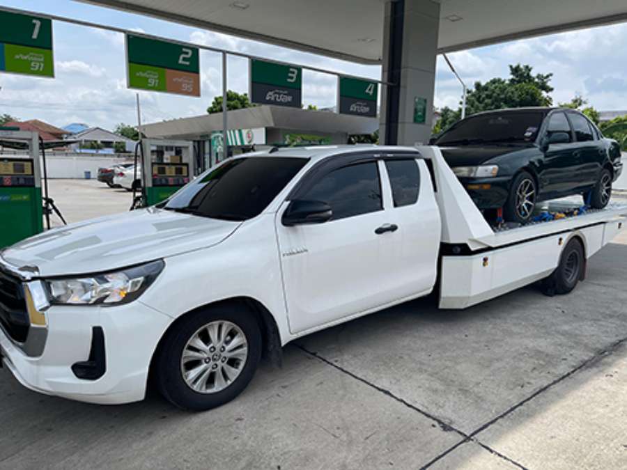 9 - https://petchcarslidedonmuang24hours.com | เพชร By น้องพอร์ตน้องนุดาสไลด์ออน ให้บริการรถยก รถสไลด์ รถลากจูง ตลอด 24 ชั่วโมง ราคาถูก บริการรวดเร็ว ครอบคลุมการขนส่งรถยนต์ มอเตอร์ไซค์ สินค้า และช่วยเหลือฉุกเฉิน